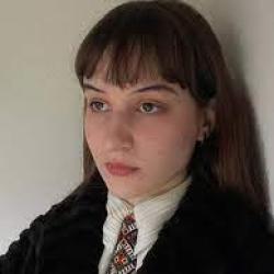 Ярина Квасній