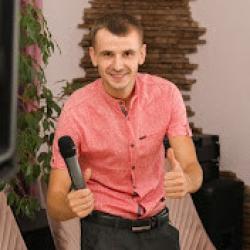 Шкурацький Віталій